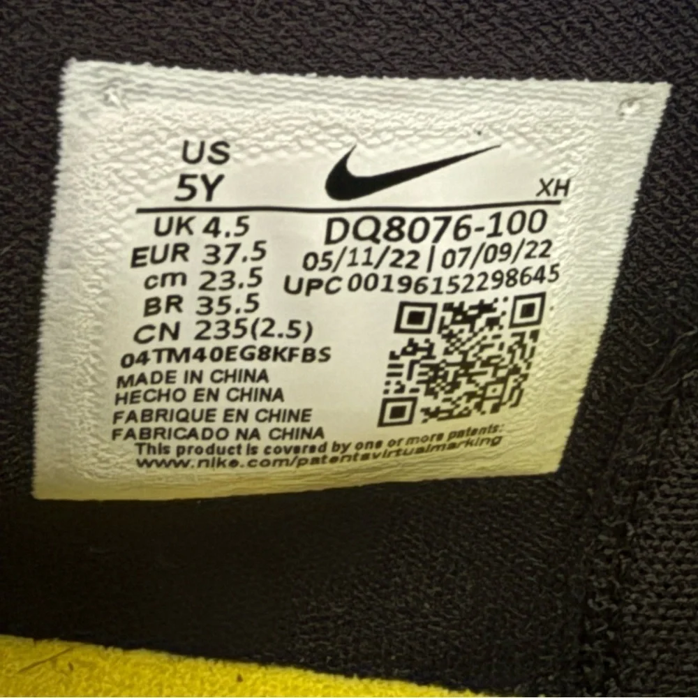 Nike kyrie kids