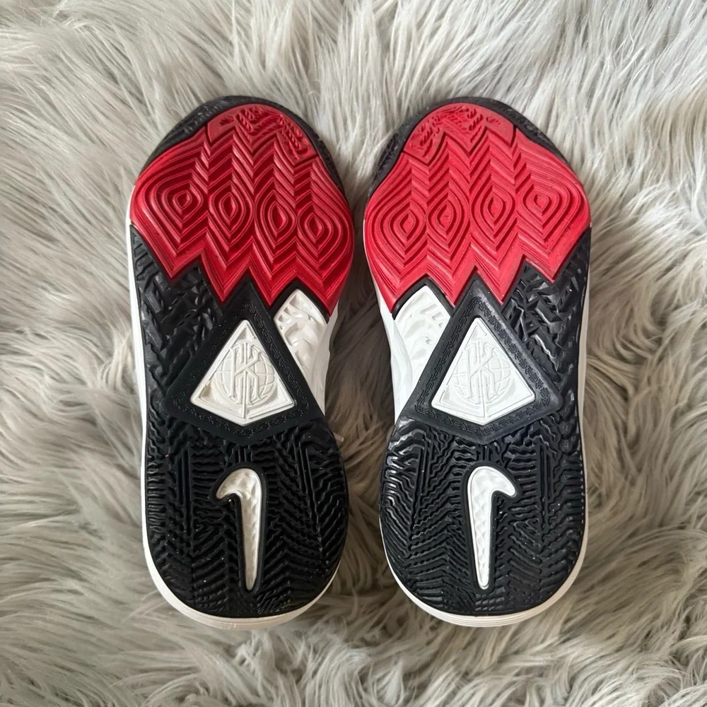 Nike kyrie kids