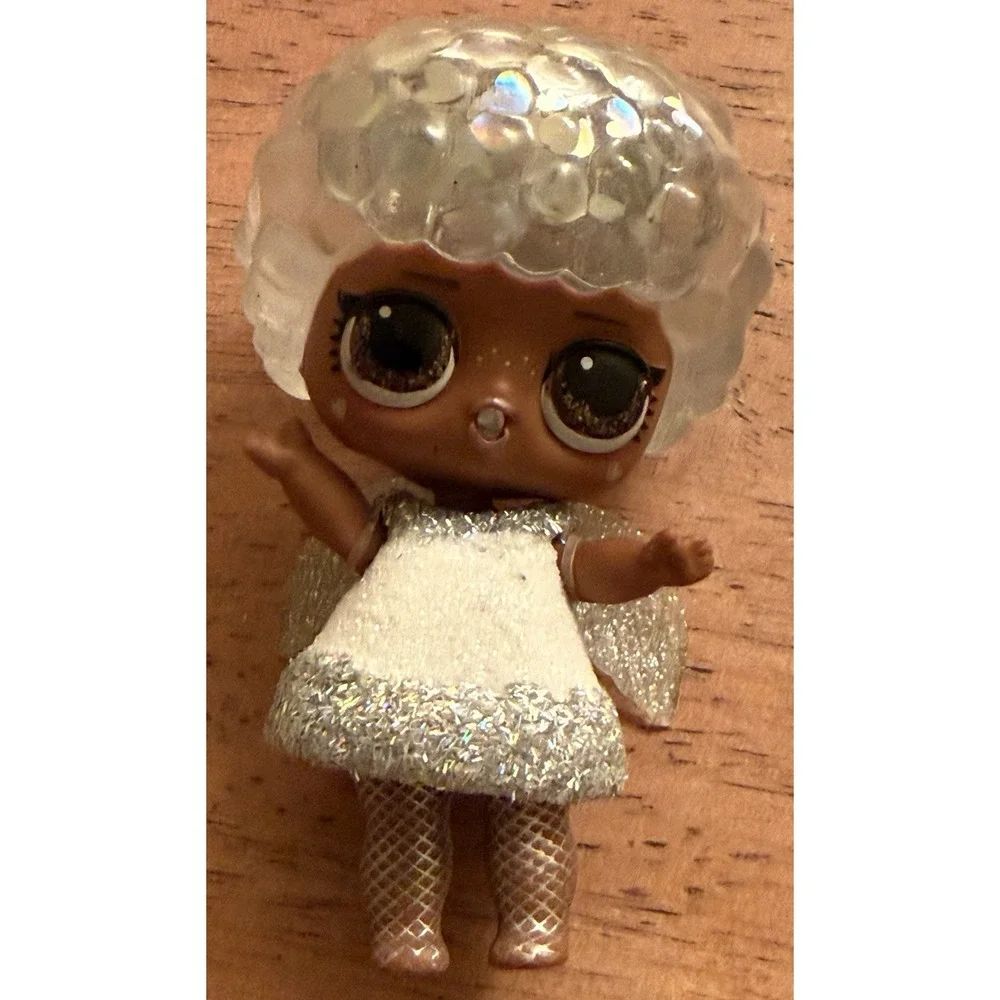 L.O.L Surprise Glitter Globe BASHFUL Q.T. 3