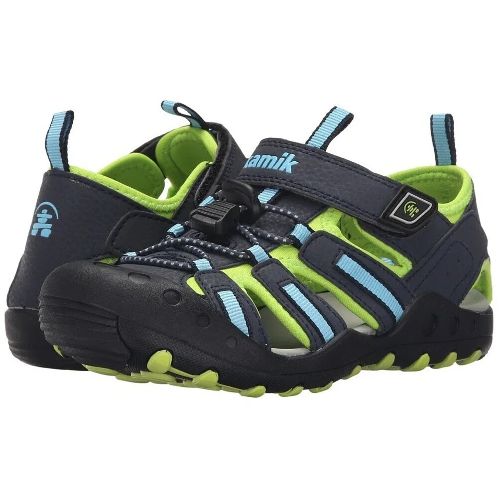 Kamik crab sandal