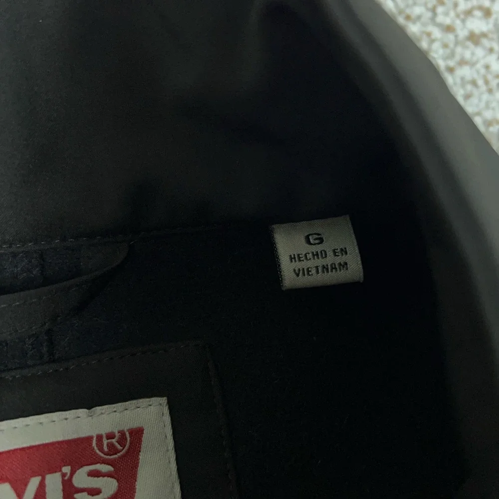 Levis levi softshell