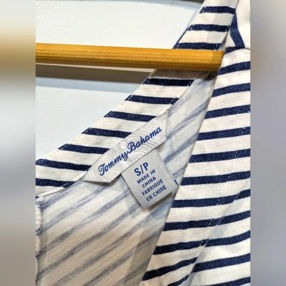 Tommy Bahama tropical sketch