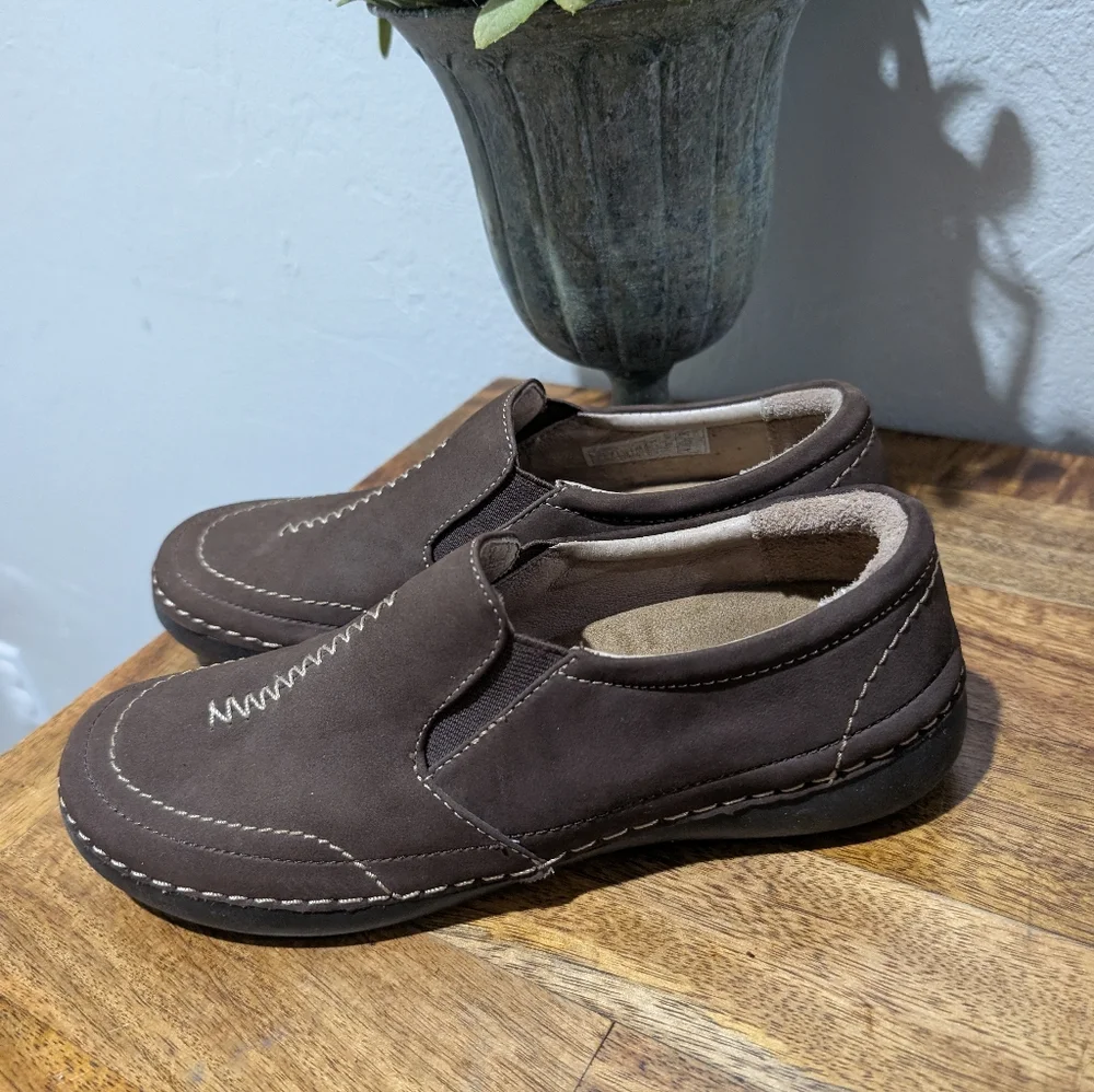 Vionic Addison‎ Womens Leather Slip-On's  Brown Leather Size 7
