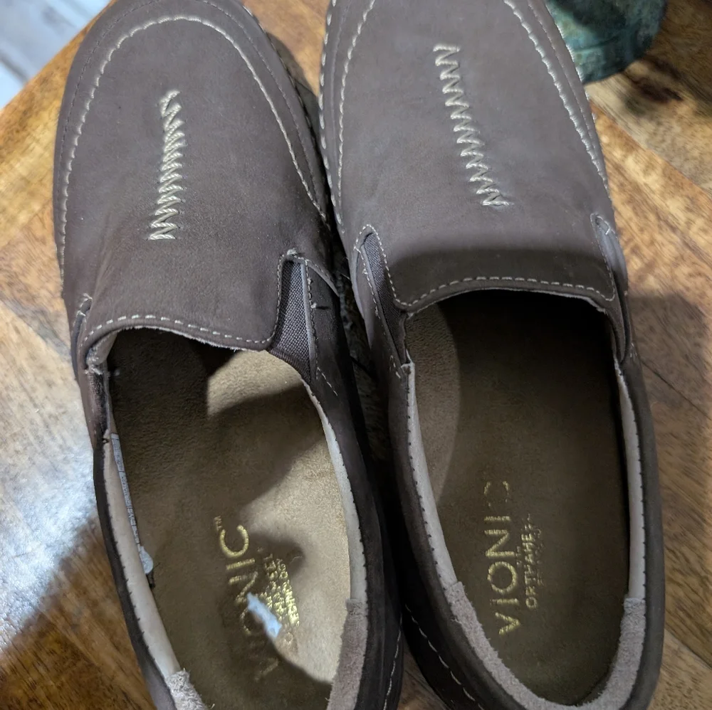 Vionic step into