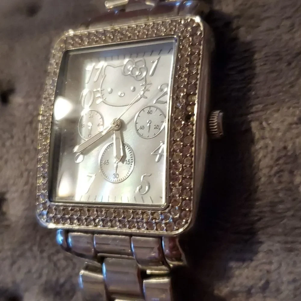Hello Kitty excellent pre