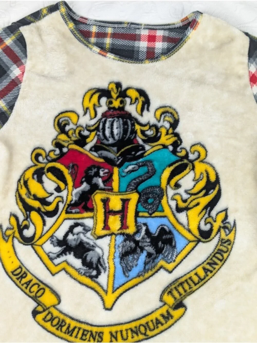 Wizarding World Of Harry Potter measures approximately