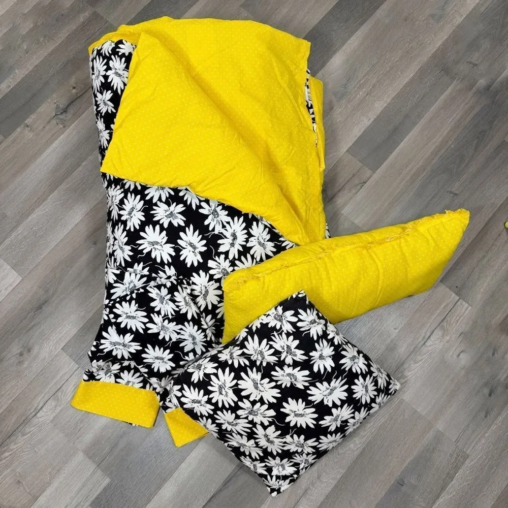 Daisies Polka Dot Duvet Bedding Set Black White‎ Yellow Twin