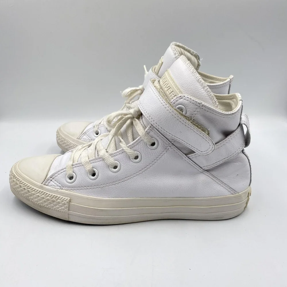 Converse brand model