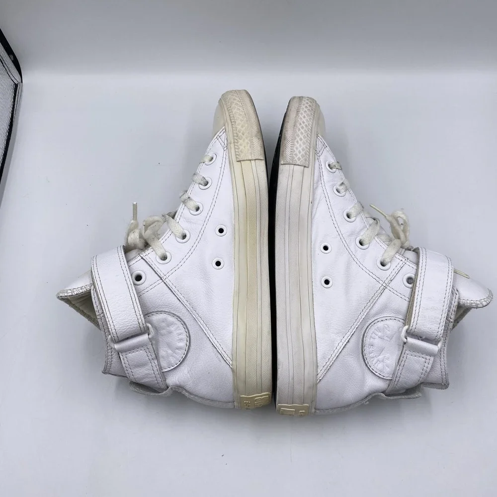 Converse brand model