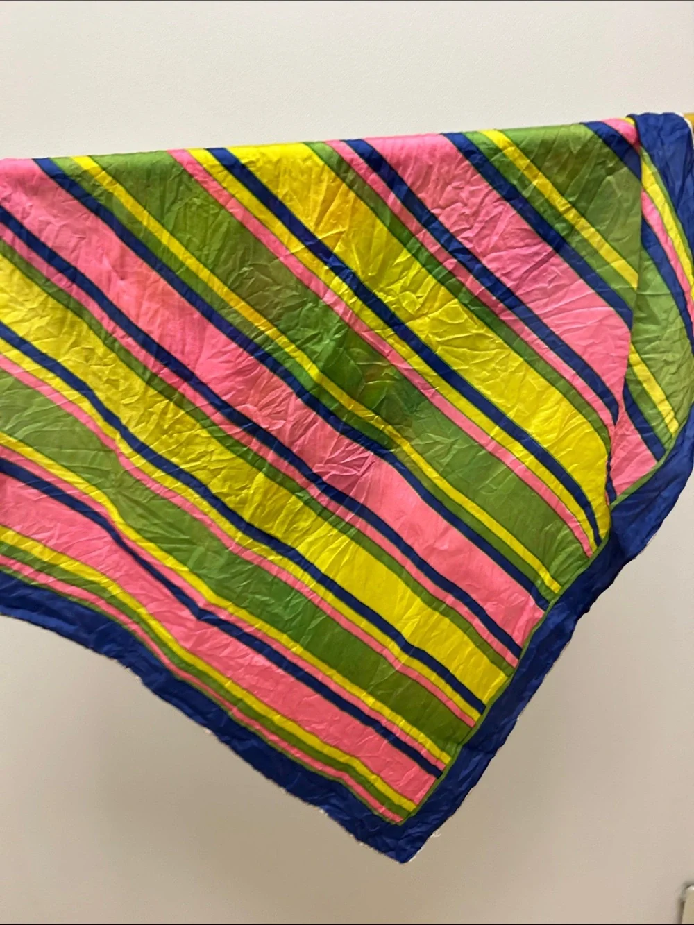 N/A bright multicolor