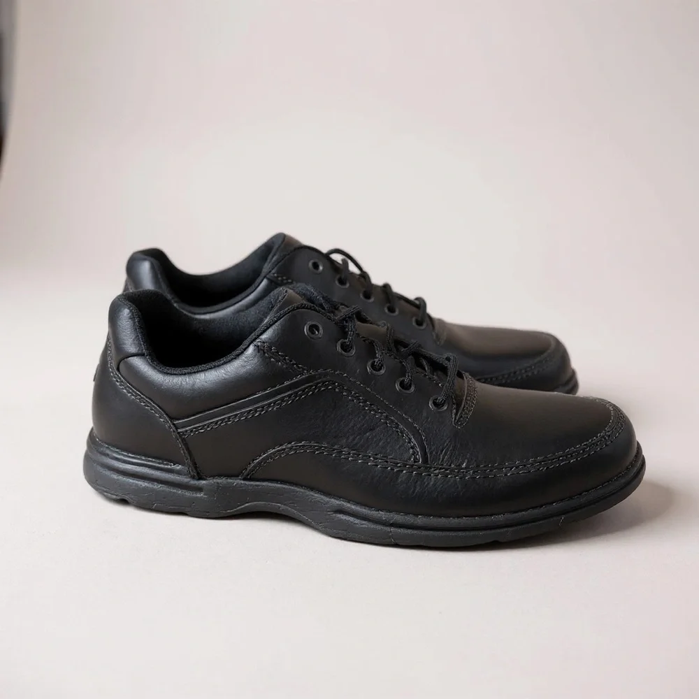 Rockport sleek black