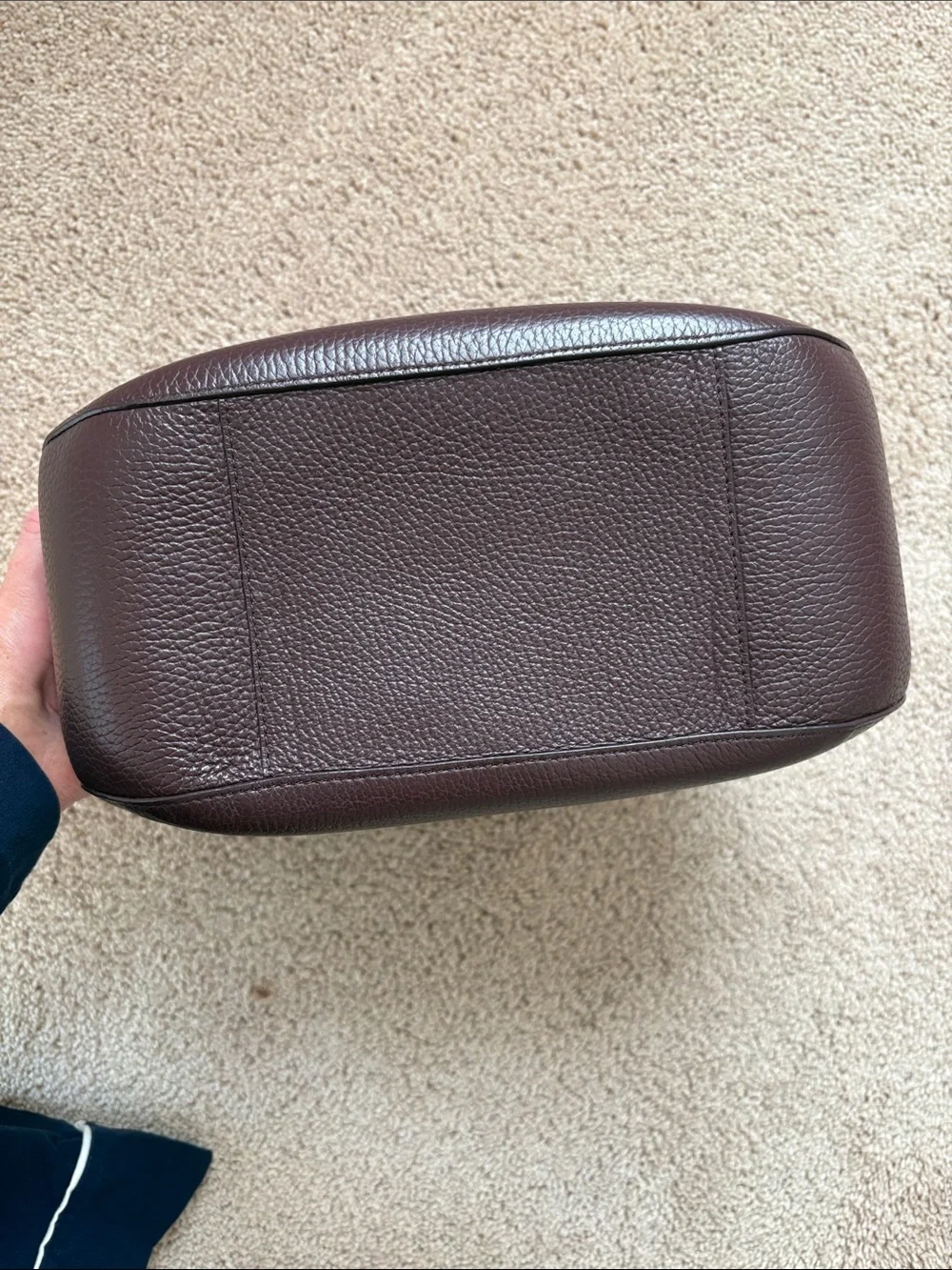 Cuyana pebbled leather