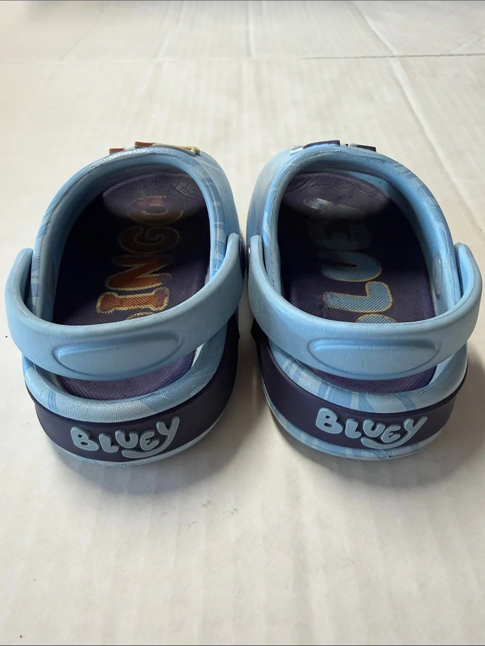 N/A *3 pairs*