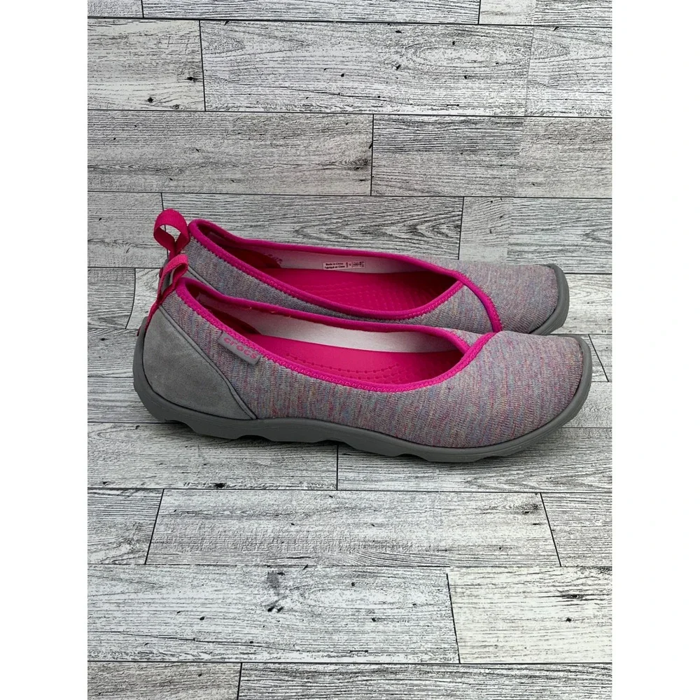 CROCS stylish comfort