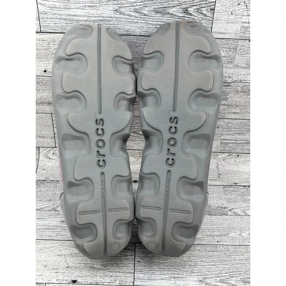 CROCS stylish comfort