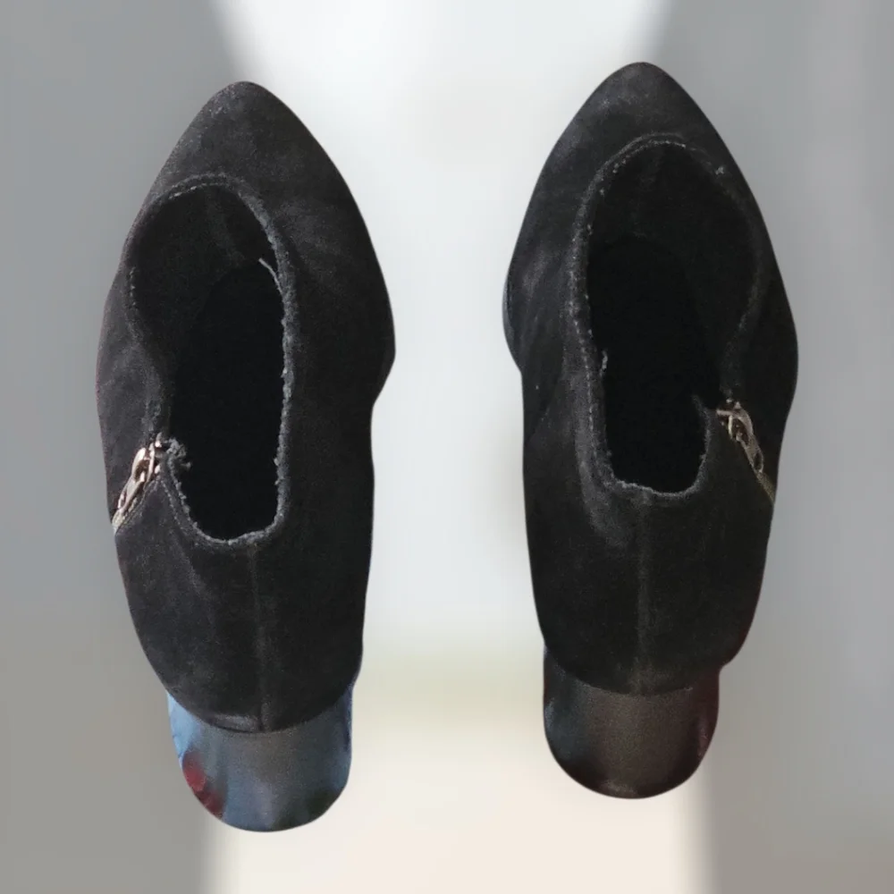 Seychelles black suede