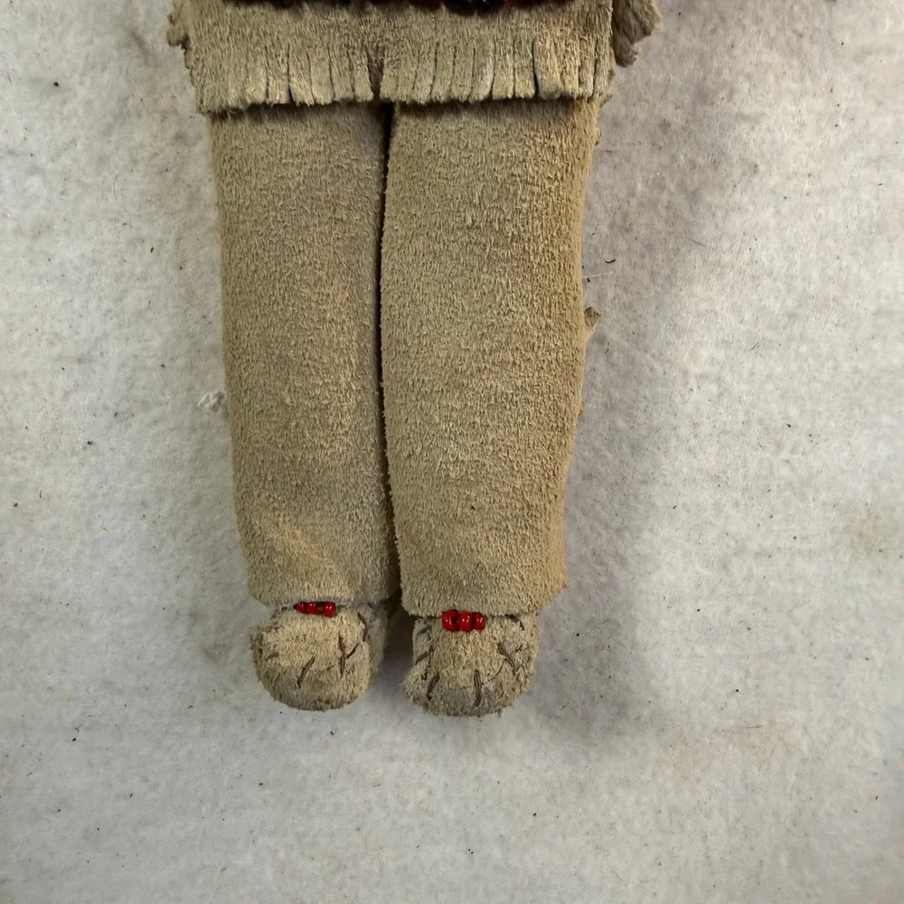 Vintage Native American Souvenir Doll Beaded Handmade Buckskin Fringe Outfit