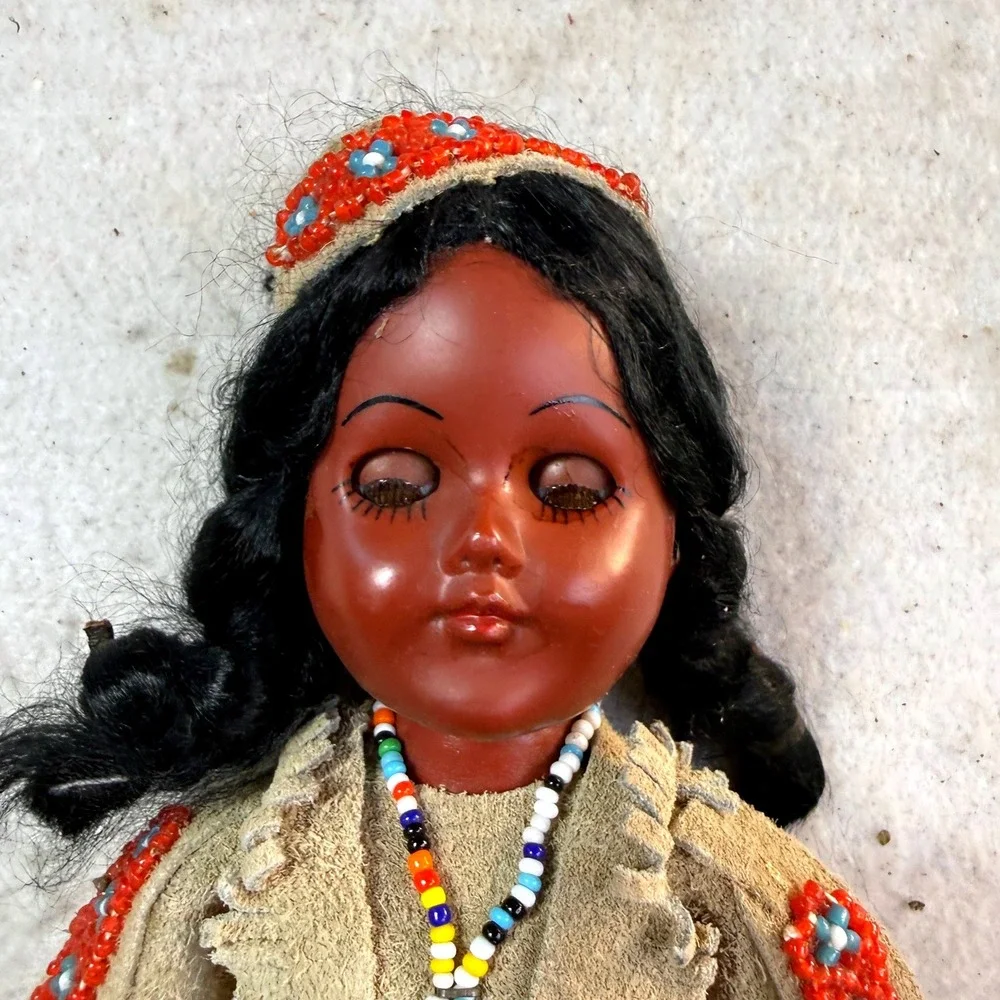 Vintage Native American Souvenir Doll Beaded Handmade Buckskin Fringe Outfit