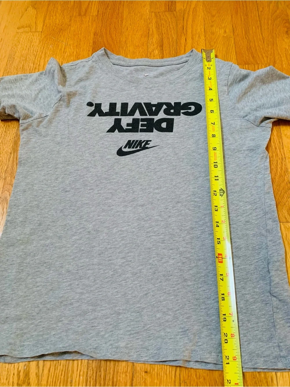 Nike boys large
