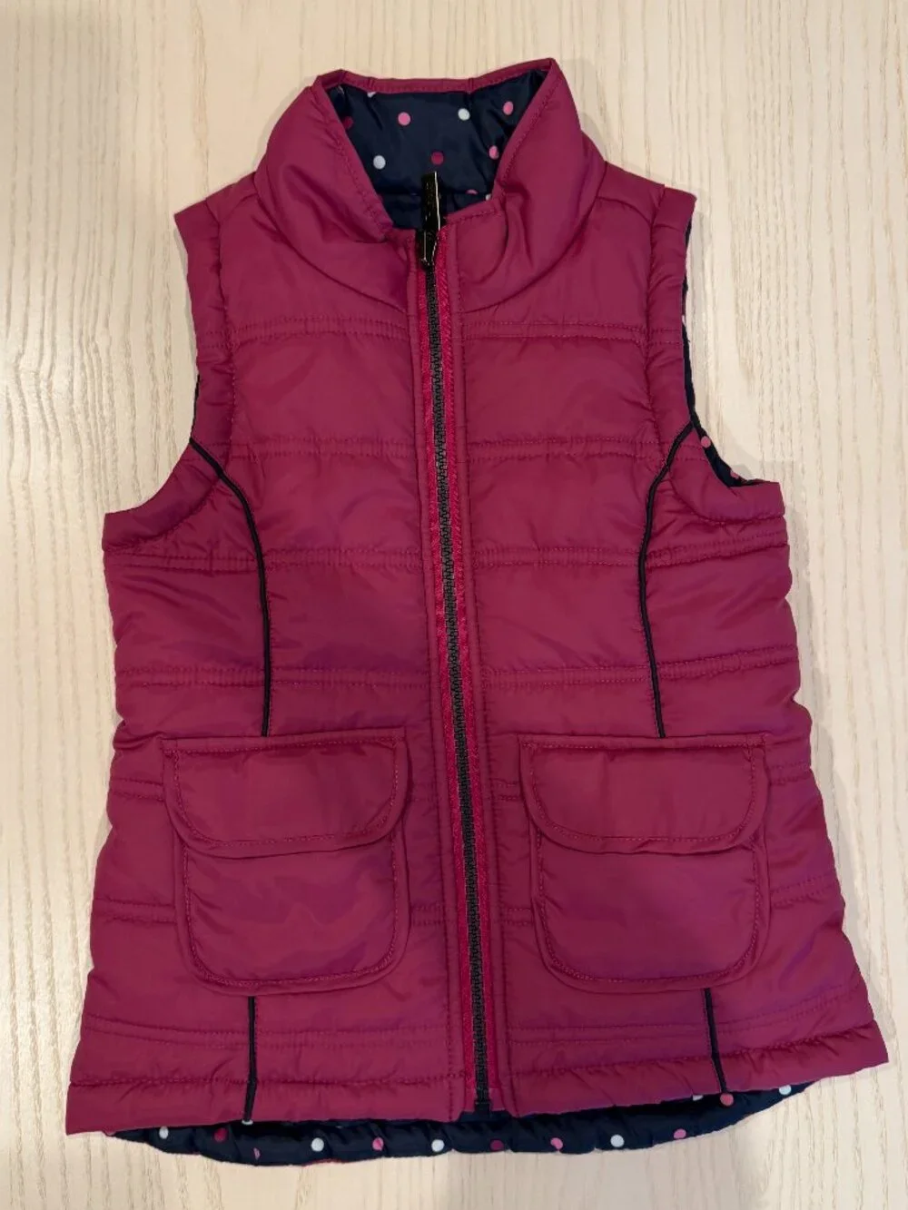 Hatley Girls Reversible Puffer Vest – Berry / Navy Polka Dot (Size 5)