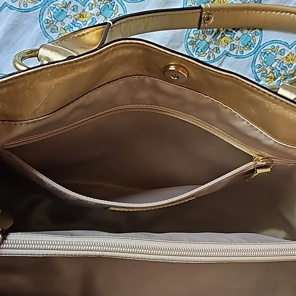 Coach make luxurious