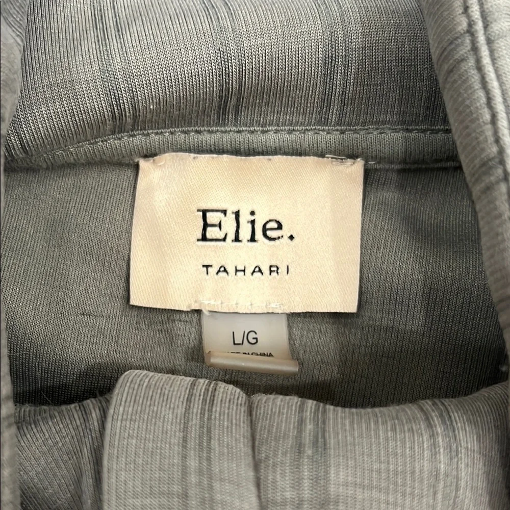 Elie Tahari stylish cowl