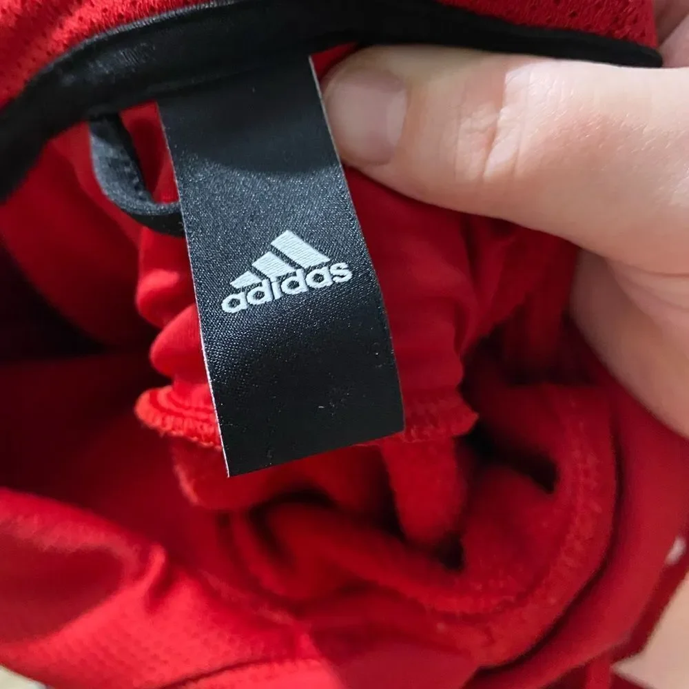 adidas size medium