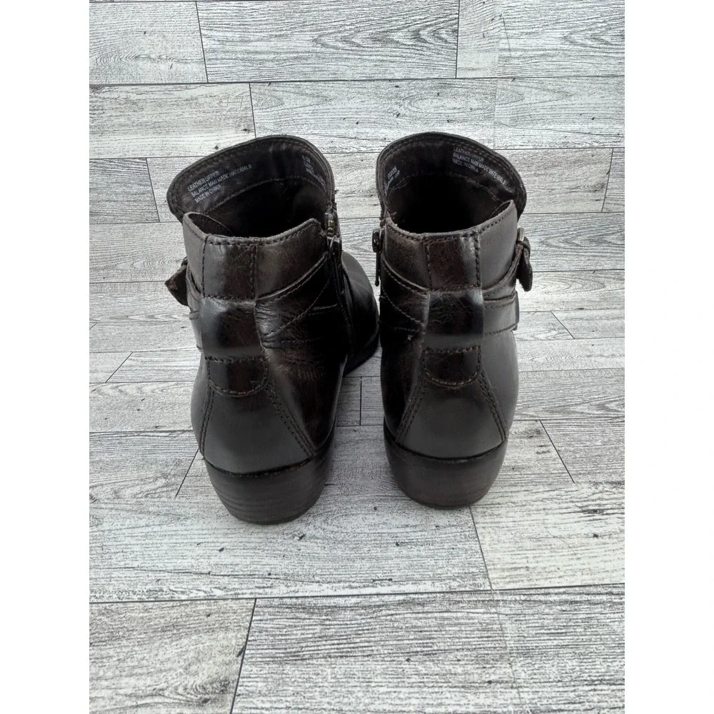 Born leather ankle