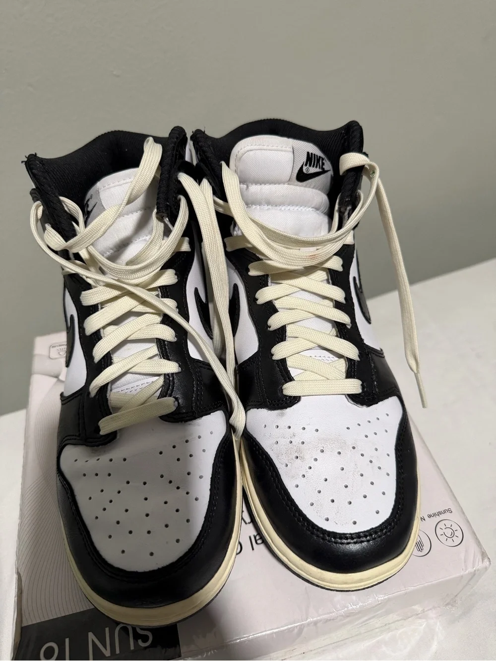 Nike iconic high