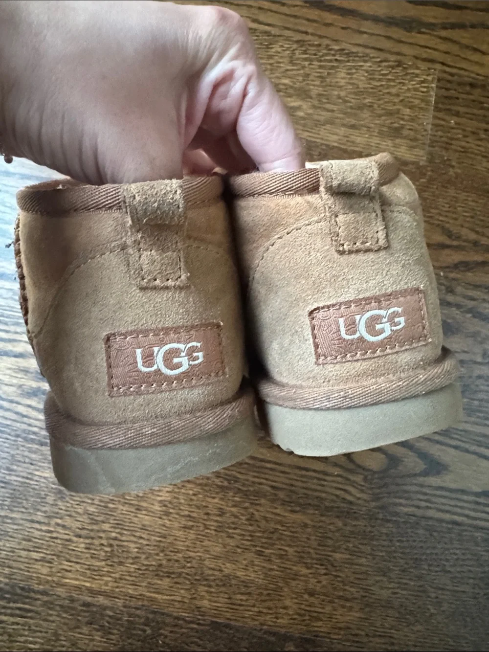 UGG classic short