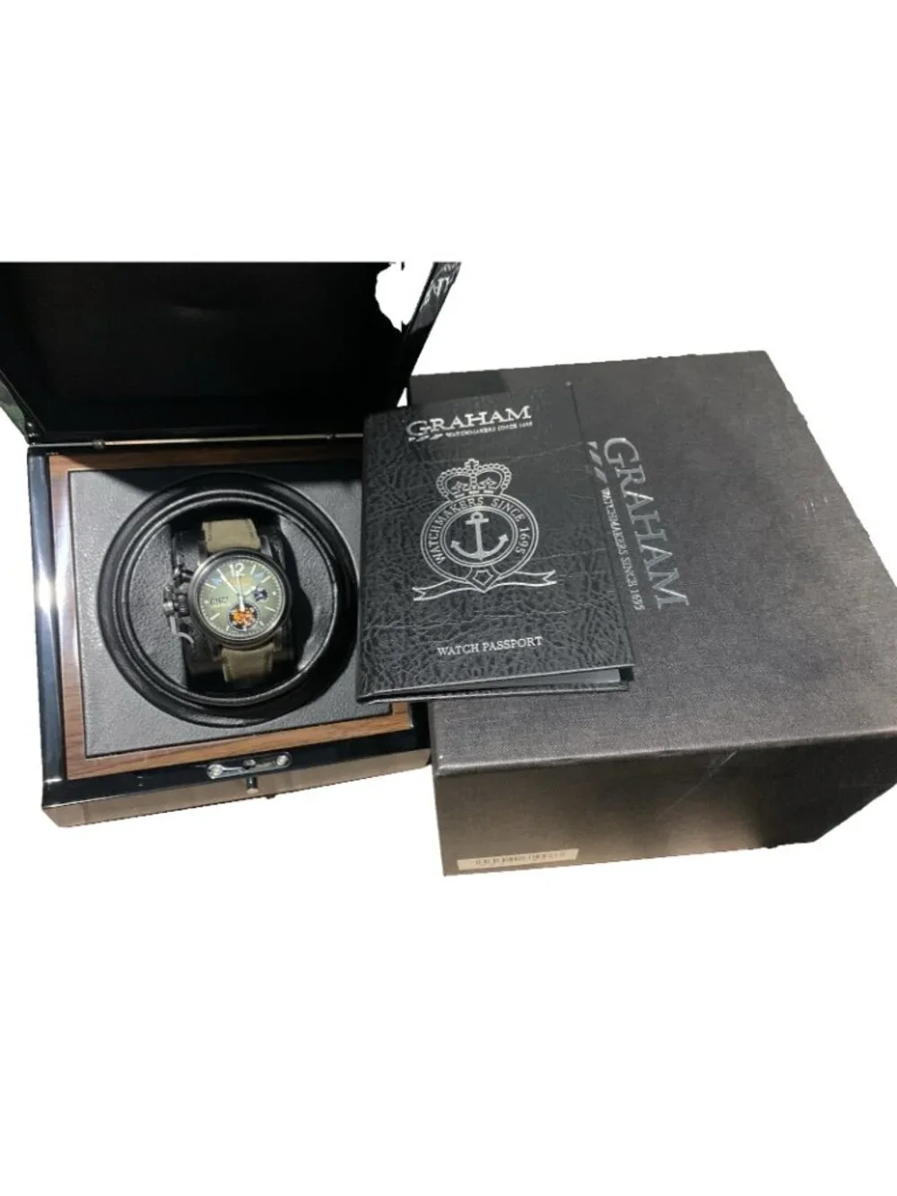 Graham chronofighter flying