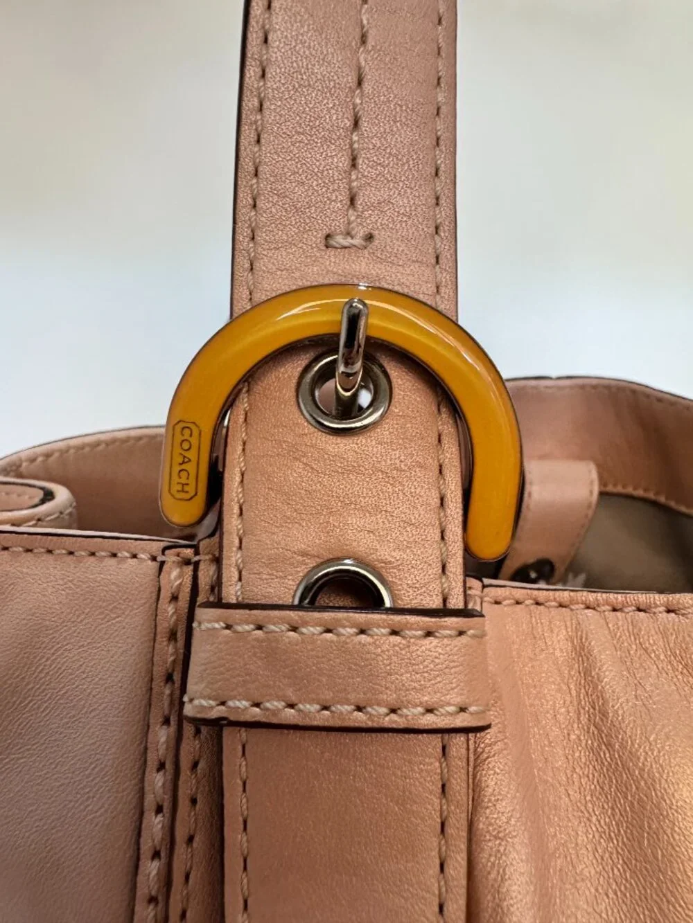 Coach authentic madison
