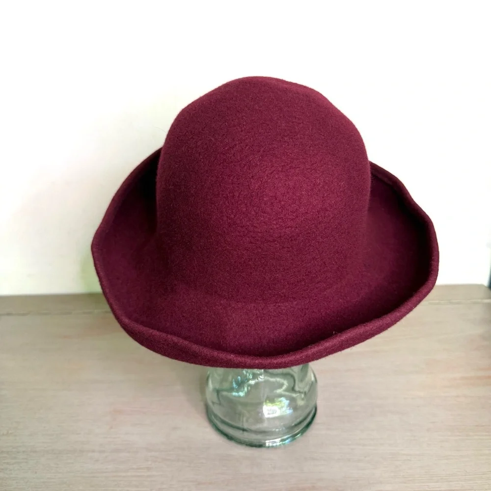 Vintage Bermona Trend Wool Cloche Hat Roll Brim Floral Embroidered Boho Chic M‎