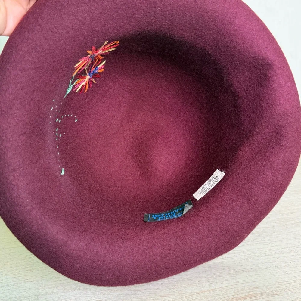 Vintage Bermona Trend Wool Cloche Hat Roll Brim Floral Embroidered Boho Chic M‎