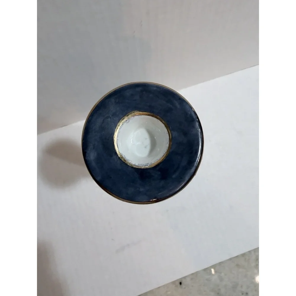 N/A blue floral