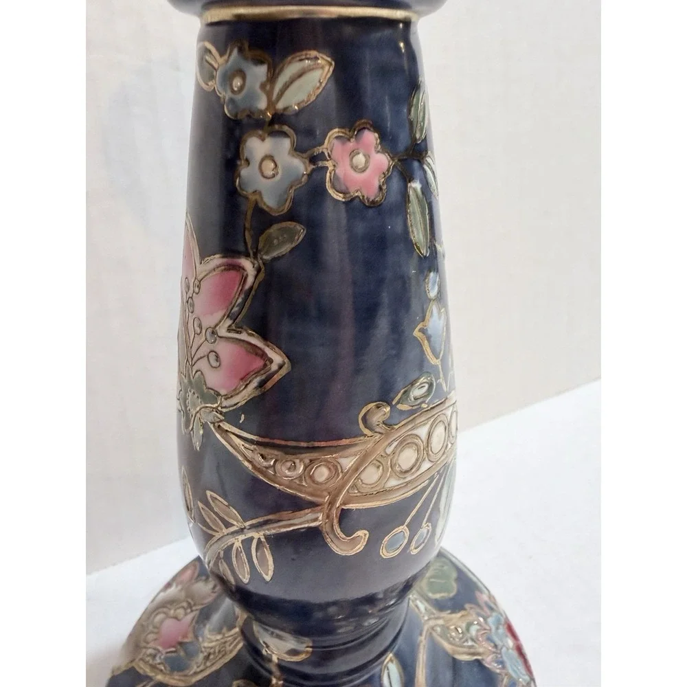 N/A blue floral