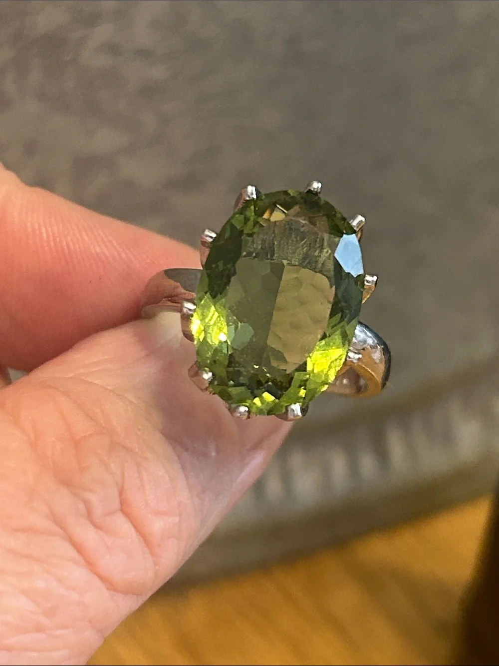 N/A elegant green