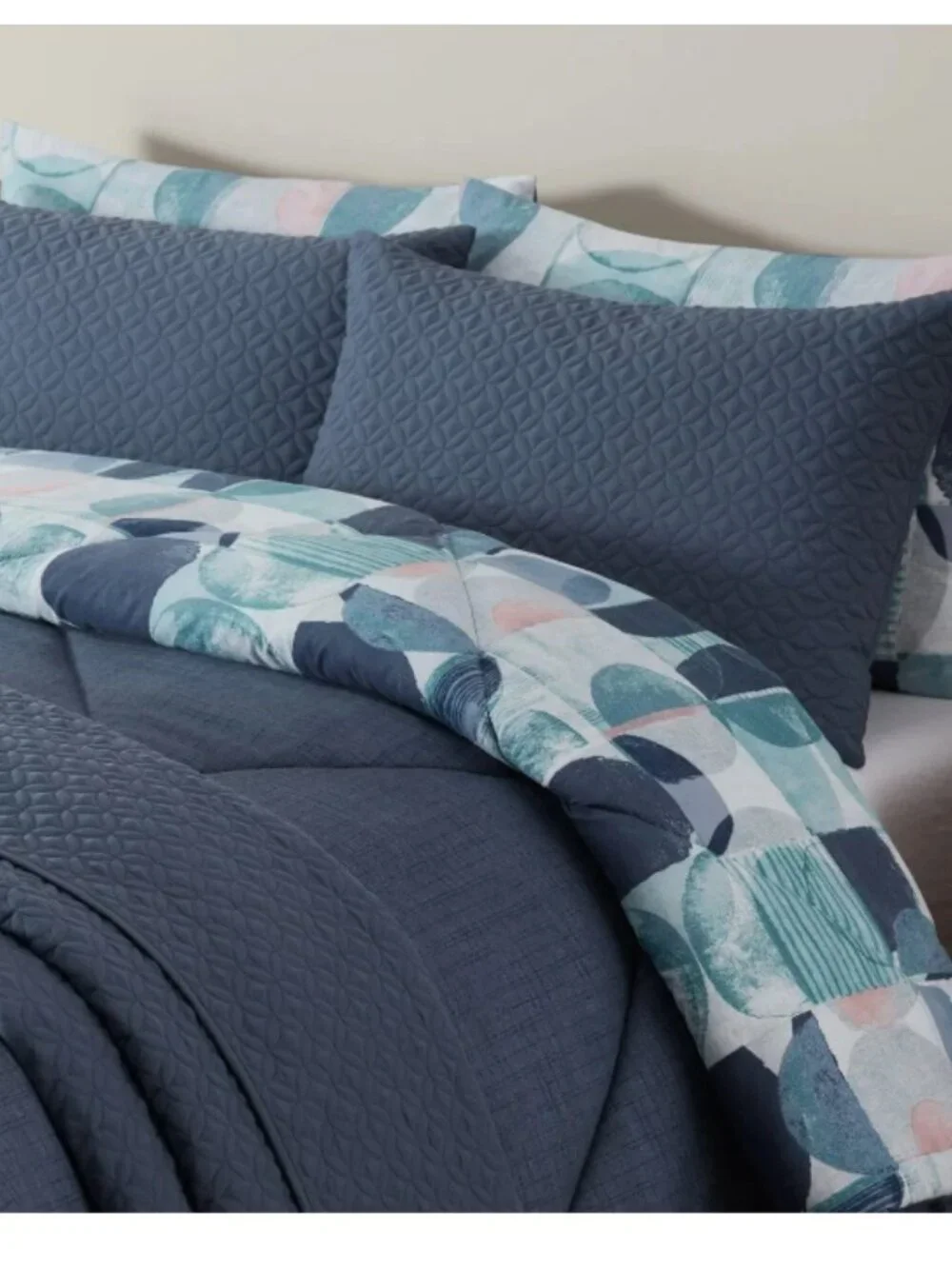 Style Decor 6-piece Comforter and Coverlet Set Size Queen