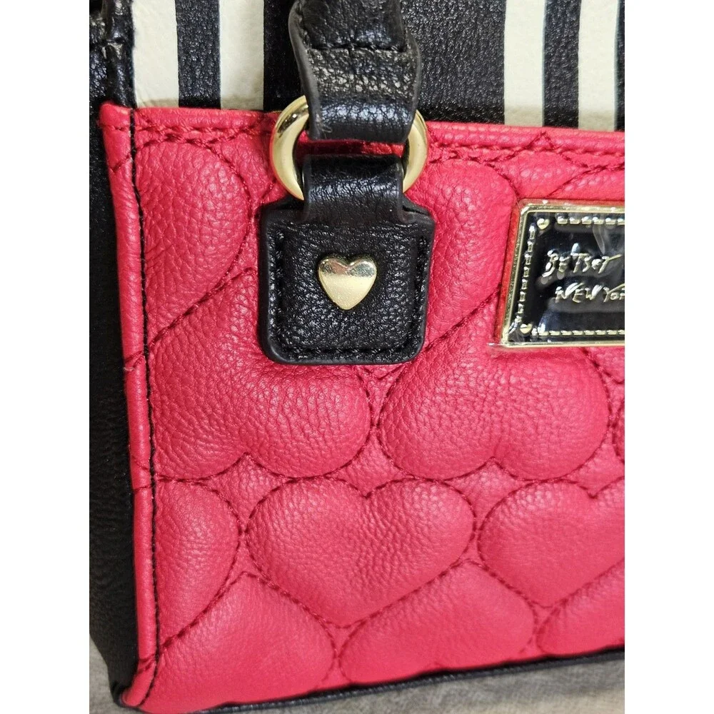 Betsey Johnson small betsey