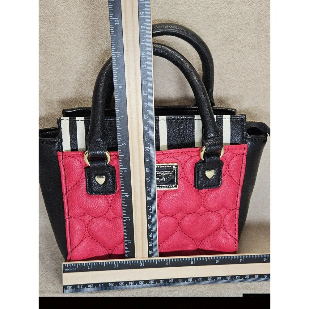 Betsey Johnson small betsey