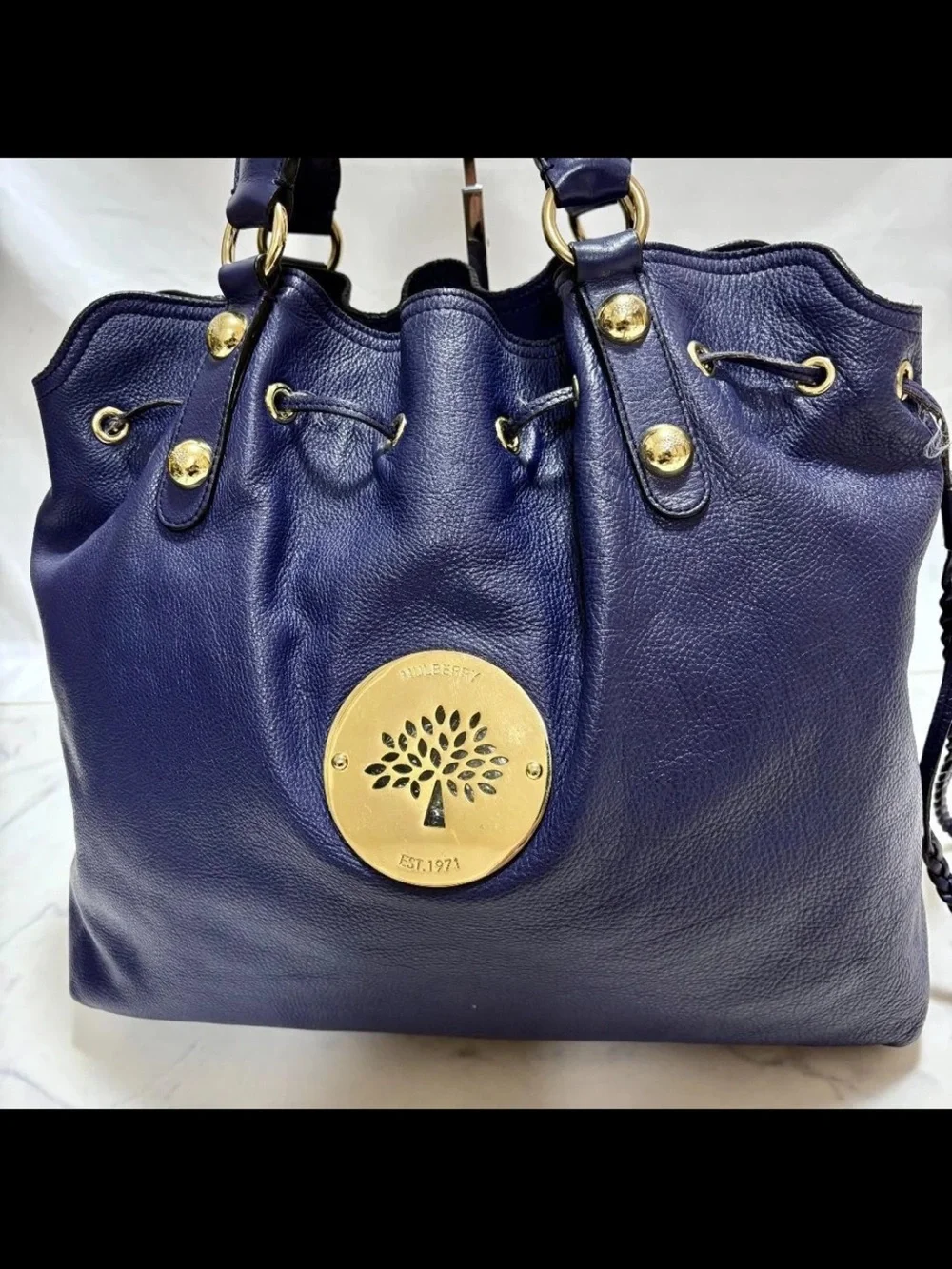 Mulberry color handles