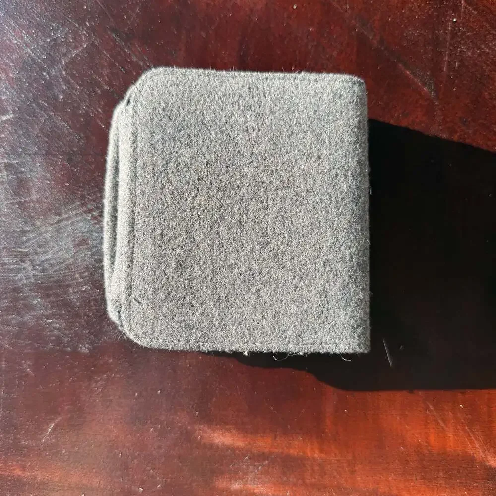 lei grey card mirror