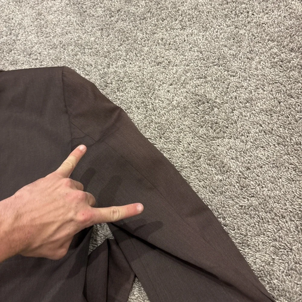 Banana Republic sleeve have
