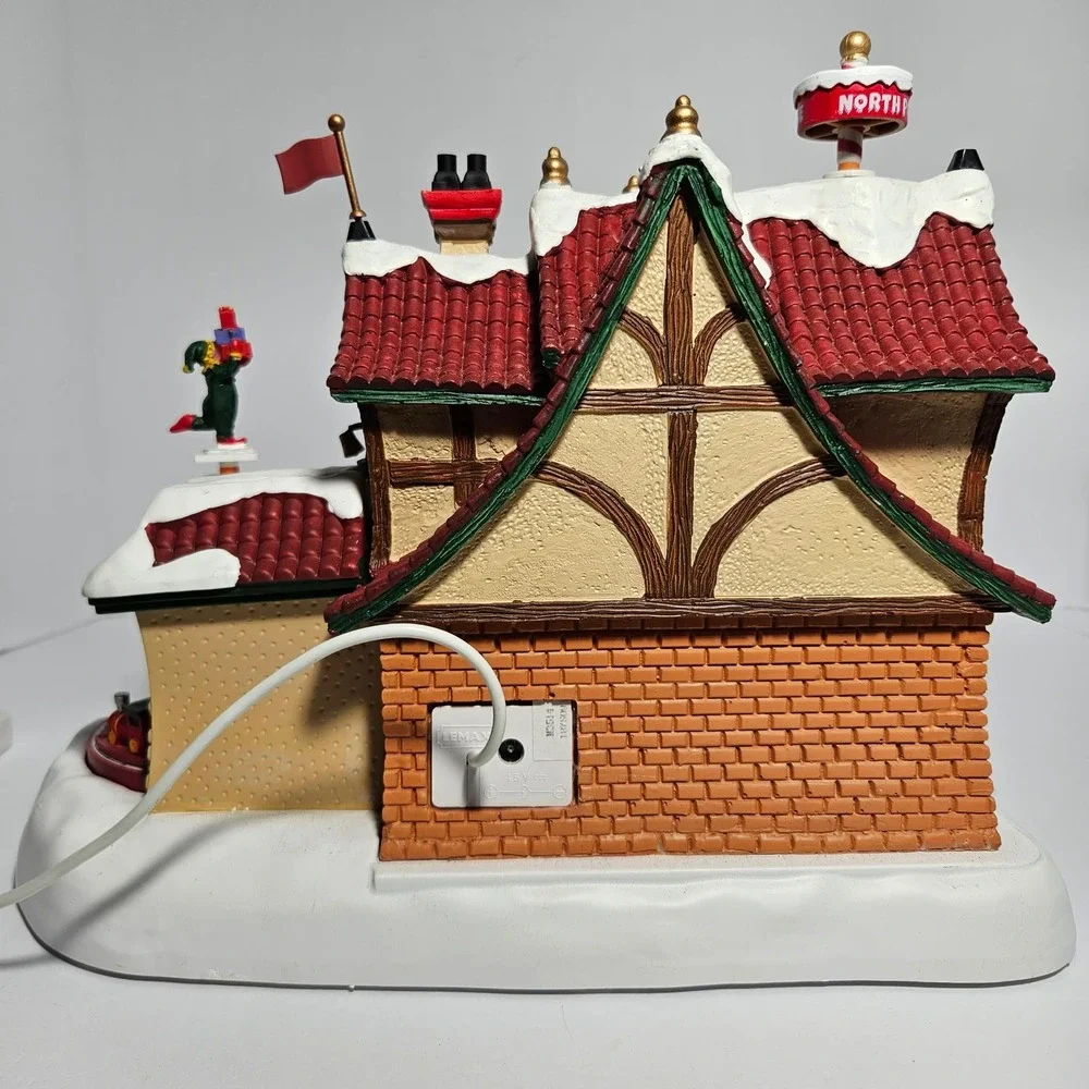 Lemax santa wonderland
