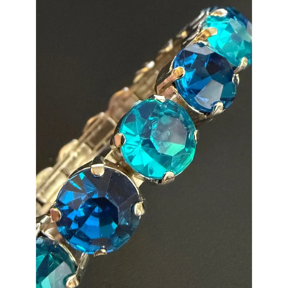 Rhinestone Bangle Bracelet Blue Teal Silver Tone Chunky