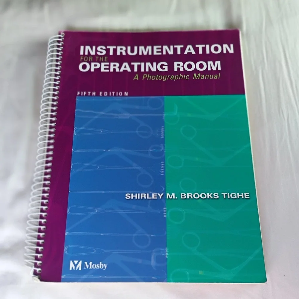 Instrumentation for the Operating Room: A Photographic Manual Spiral Very Good