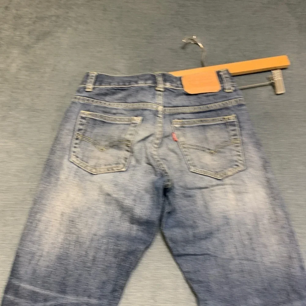 Levis levi 508