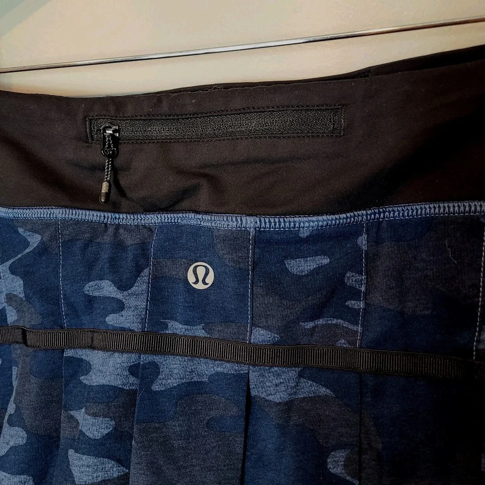 lululemon athletica stretch excellent built