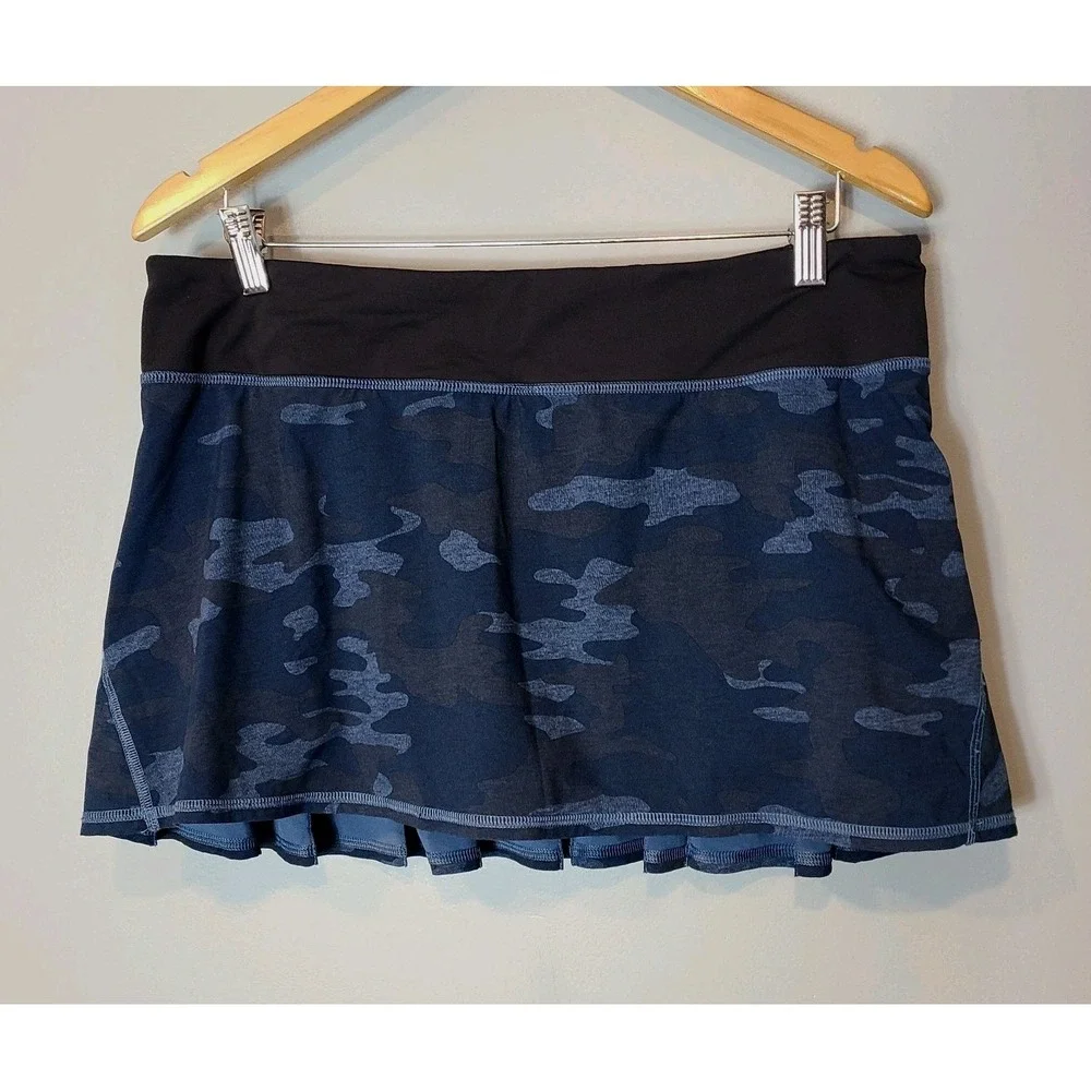 Lululemon Pacesetter Skirt Lotus Camo Oil Slick Blue Navy Teal Women Size 10