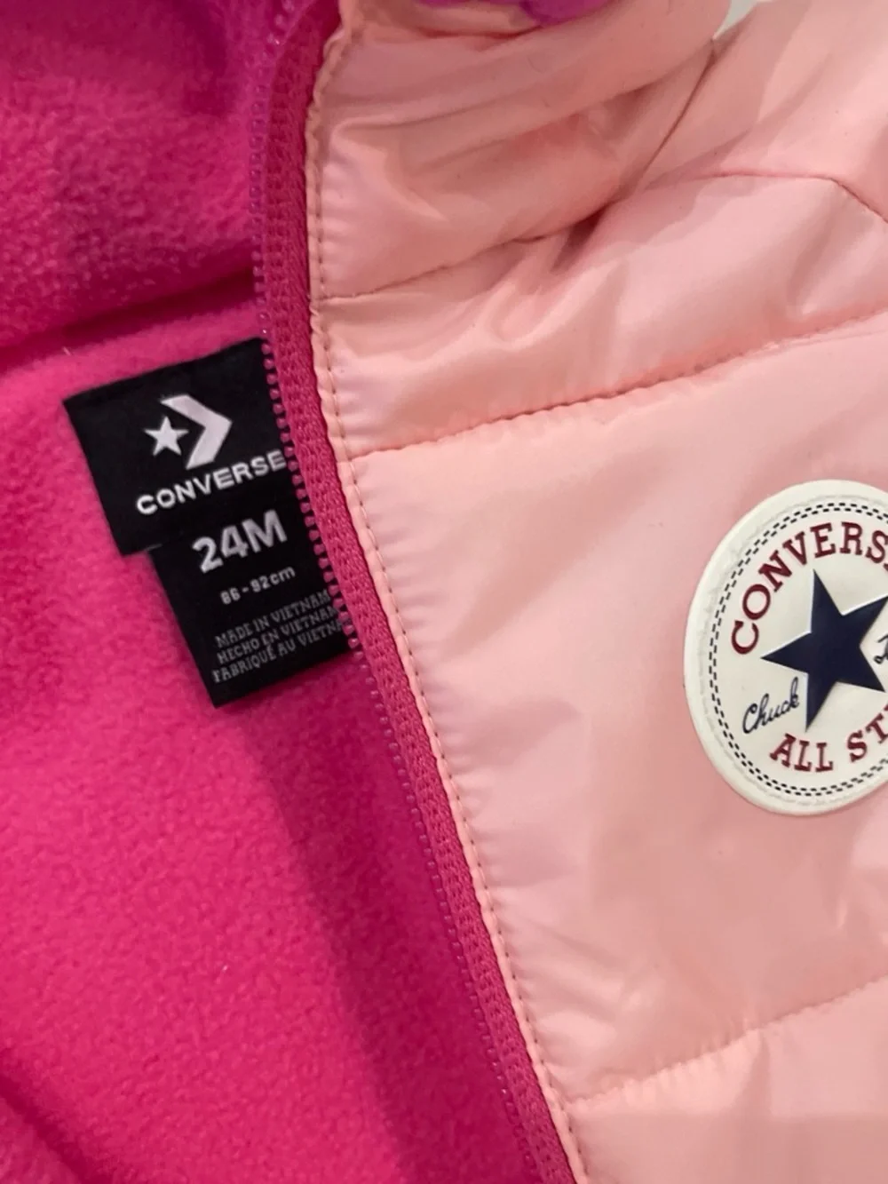 Converse light pink